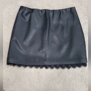 Womens Large Elegant Black Lace Trim Skirt